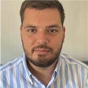 Étudiant en Master 2nd degré Histoire Géo à Cergy, je souhaite donner des cours particuliers en HG/FR/ANG